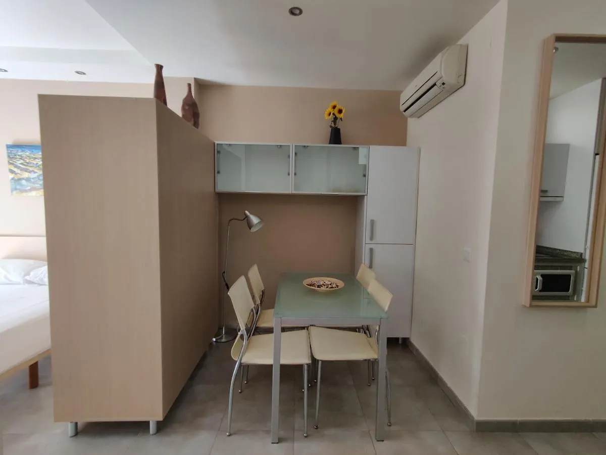 Apartman Hin17 Estudios Málaga Spanyolország